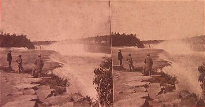 Niagara Falls from Point View