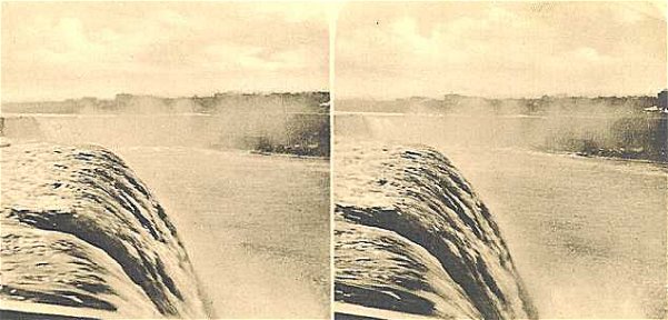 Niagara Falls from Edge of Prospect Point