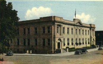 Post Office: Wheat Coloured Sandstone