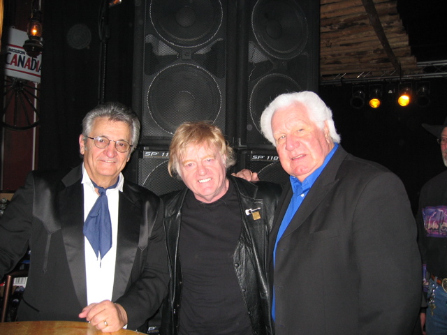 Bill Hillman with Bob Wootton and WS Holland of the Tennessee Three
