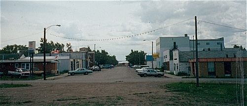 Main Street Elrose 1990