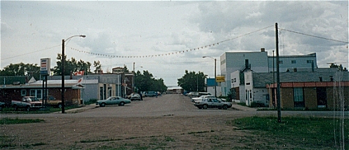 Main Street Elrose 1990