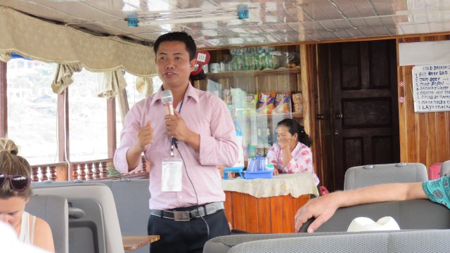Guide Mr. Thong shares info about the Mekong