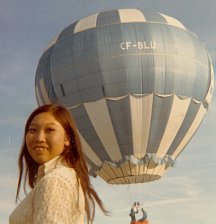 Sue-On with Labatts balloon - day of Cowboy Blue's Balloon wedding