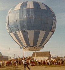 Bill with Labatts balloon - day of Cowboy Blue's Balloon wedding