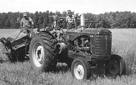 Massey 44