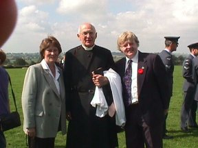 [13] Margaret Jones, Vicar Greaves, Bill Hillman and Air Force Honour Guard