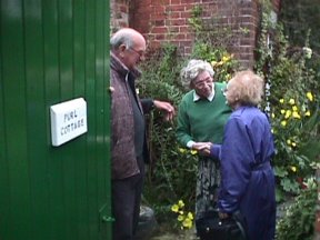 [10] Peter and Gwen Berrisford Welcome Louise Hillman to Purl Cottage