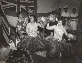 Hawaiian Cuties On Board