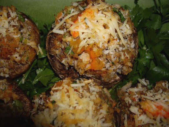 Mushrooms stuffed with crab