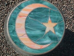 Islam: Crescent and Star