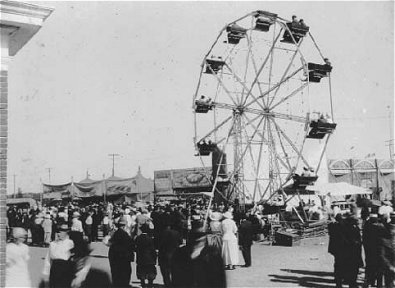 Brandon Fair 1916: Midway with Ferris Wheel